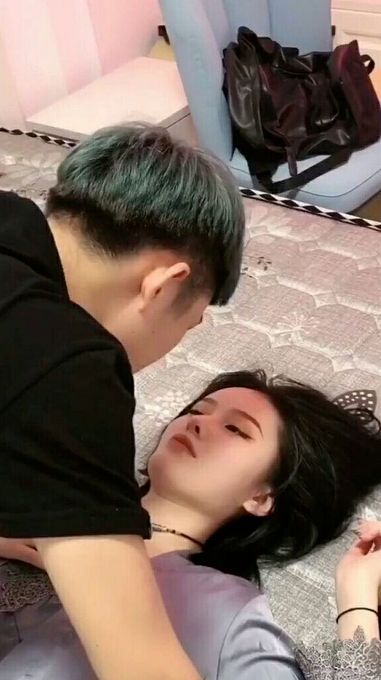 我的霸道美女房东第61集